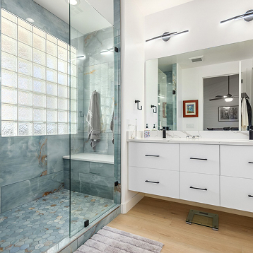 Kitchen-Bath-Remodeler-Lead-Carpenter